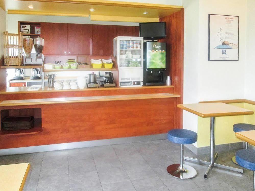 Hôtel Inn Design Resto Novo Châteaubriant Esterno foto